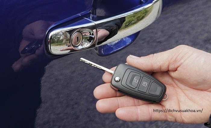 thay ổ khoá xe điện vinfast